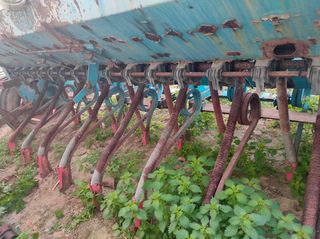 Sembradora Urbon 13 Chorros.