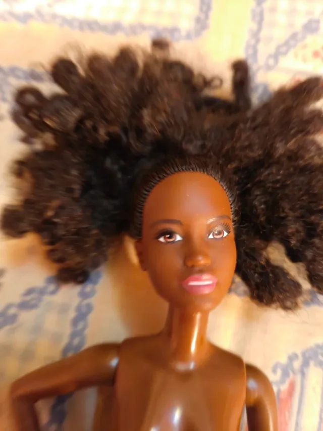 Boneca Barbie Negra