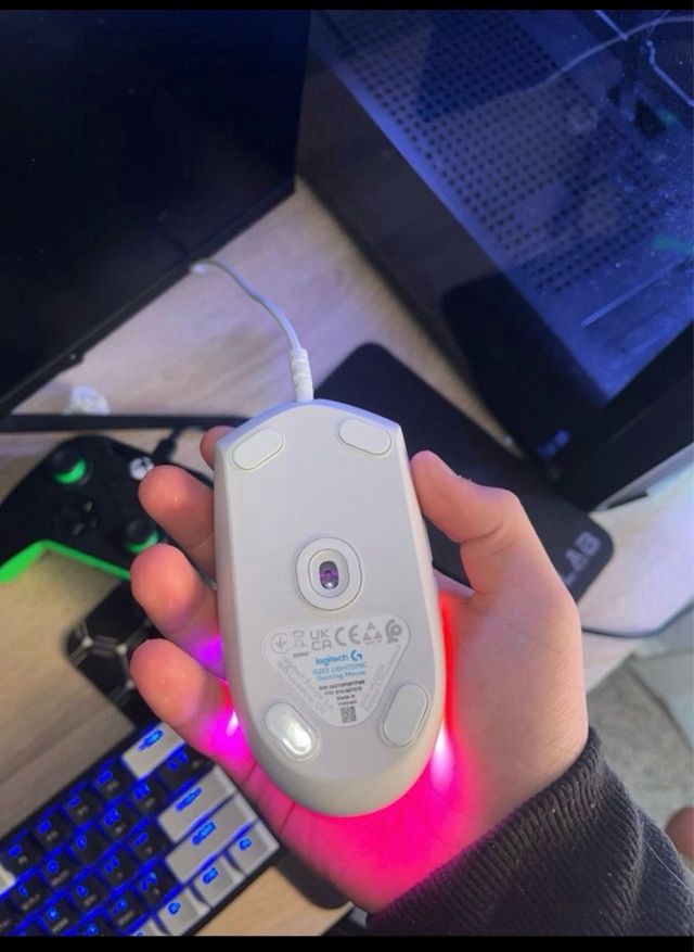 Ratón Gaming Logitech G203