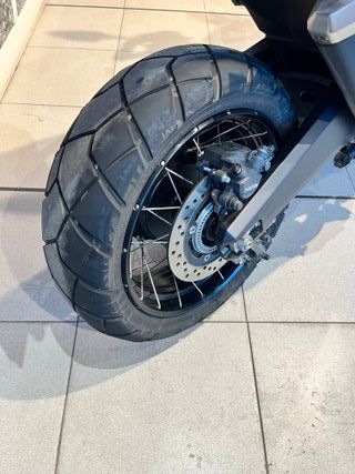Honda XADV 750