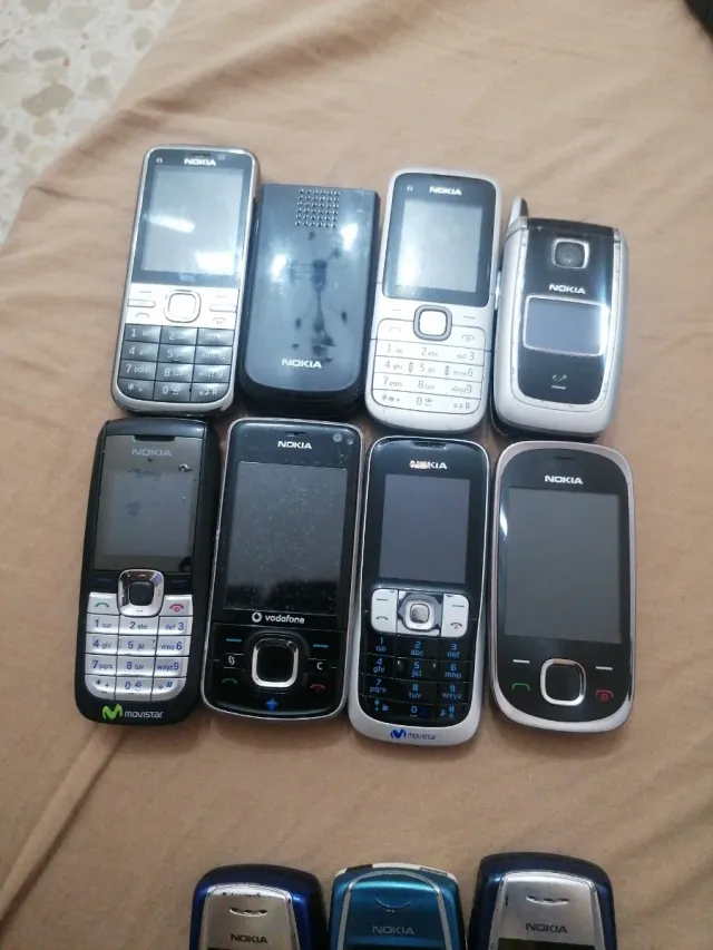 Lote 8 Móviles Antiguos Nokia