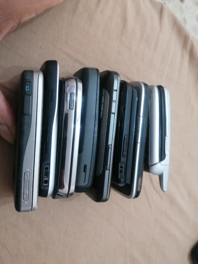 Lote 8 Móviles Antiguos Nokia