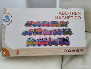 Puzzle Tren Magnético ABC