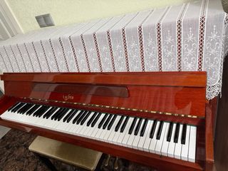 Piano Italiano usado