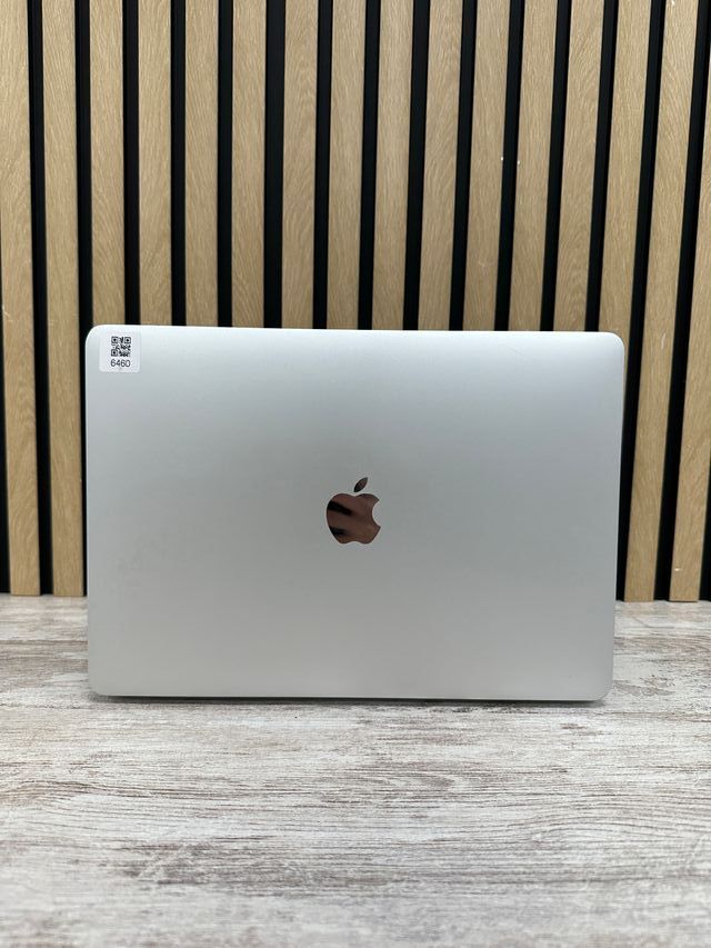 MacBook Pro 13" 2020 TB M1 8gb 256gb SSD