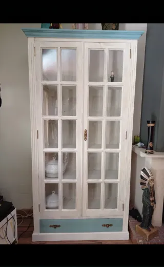 VITRINA ESTILO RONDEÑO