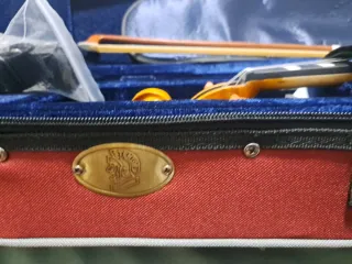 Violín 1/2 con funda y arco