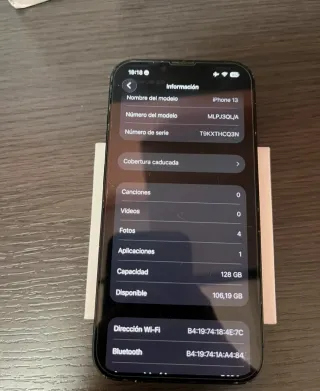 iPhone 13 en perfecto estado , azul espacial