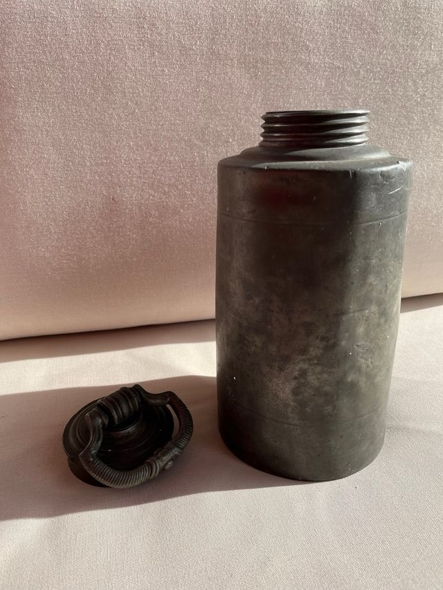 Antico riscaldatore da letto in peltro del XIX secolo