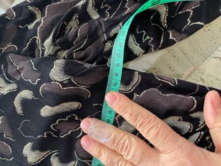 Blusa Fiesta Negra y Dorada.