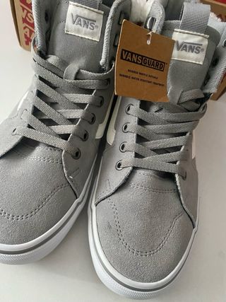 Nuevas Vans T 40 calentitas Filmore Hi gris