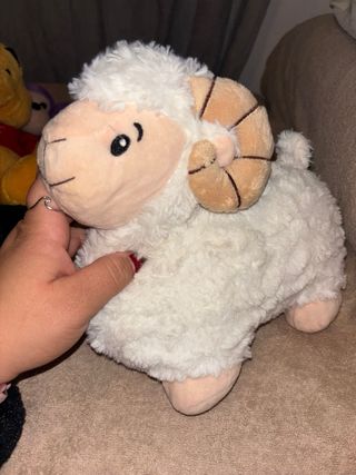 Conjunto de 4 peluches infantiles