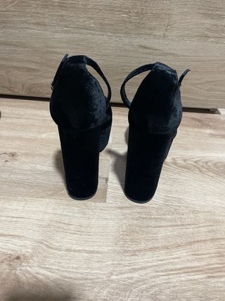 zapatos de ante con plataforma