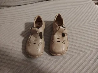 Zapatos vestir niño beige Talla 25