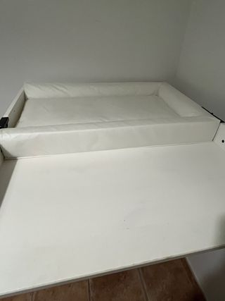 Cambiador infantil IKEA blanco