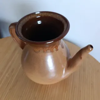 Jarra cerámica marrón