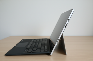 Portátil Surface Pro 7 (i5/8GB/128GB) laptop