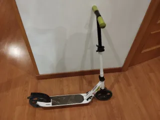 Patinete Oxelo Blanco y Verde