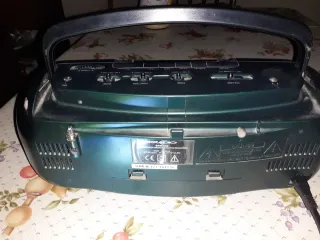 Radio stereo IRRADIO