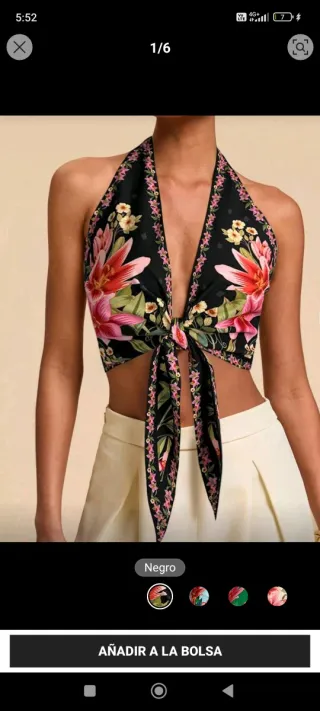 Top corto floral negro y rosa