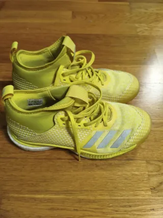 Botas Adidas Baloncesto Talla 38 2/3