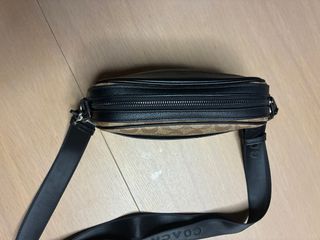 Coach Graham Crossbody Signature Canvas