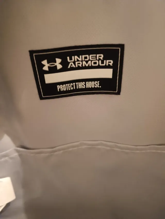 Mochila Under Armour Negra NUEVA+ETIQUETA