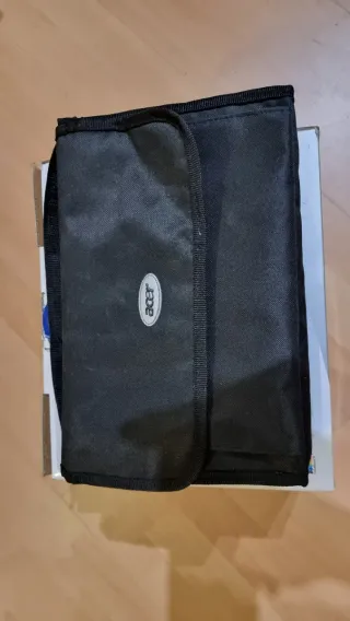 Proyector Acer HD/3D + Pantalla 2m