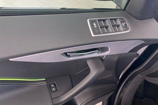 Jaguar F-Pace   2.0L i4D AWD Automatico RSport