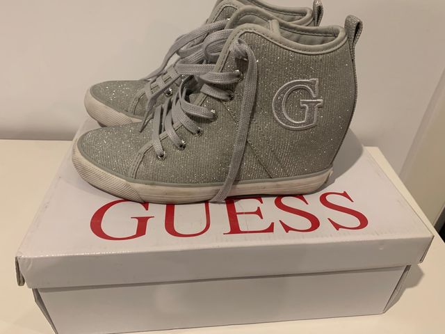 Zapatillas Guess Cuña Plateadas Talla 37