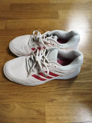 Zapatillas Adidas rosas y blancas T.37
