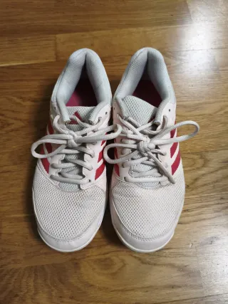 Zapatillas Adidas rosas y blancas T.37