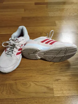 Zapatillas Adidas rosas y blancas T.37