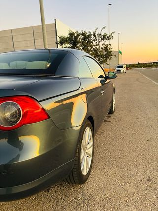 Volkswagen Eos
