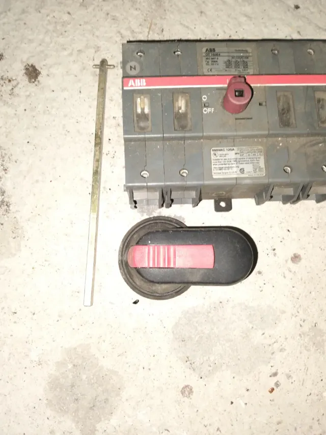 Interruttore sezionatore ABB