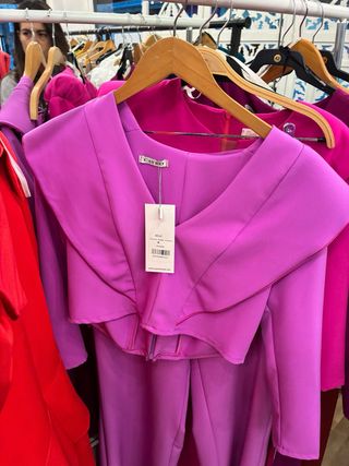 liquidación STOCK de ropa de Mujer.