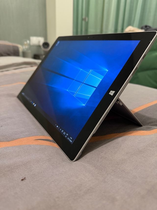 Microsoft Surface Pro 3 Plata
