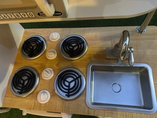 Cocinita infantil de madera grande