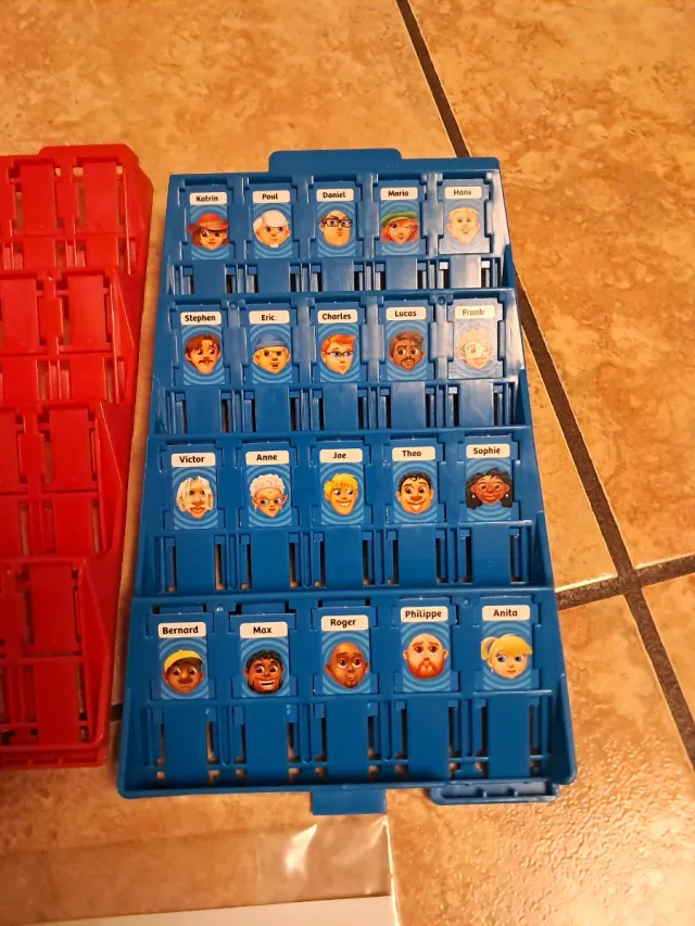 Juego ¿Quién es Quién? Portátil