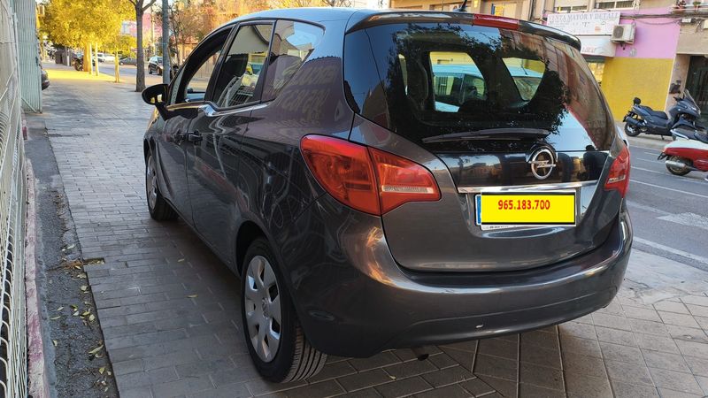 Opel Meriva 2011, foto 7