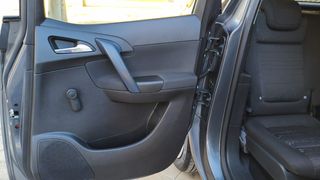 Opel Meriva 1.4 año 2011 y 12 meses garantia