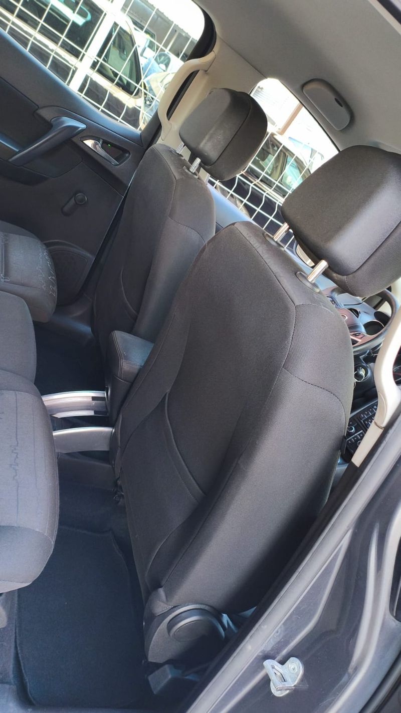 Opel Meriva 2011, foto 21