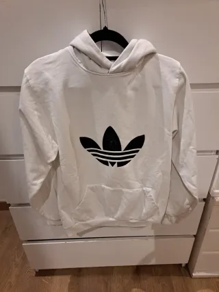 Sudadera Adidas Blanca con Capucha