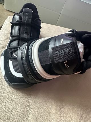 Zapatillas Karl Lagerfeld Negras Talla 42
