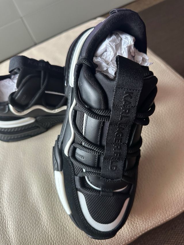 Zapatillas Karl Lagerfeld Negras Talla 42