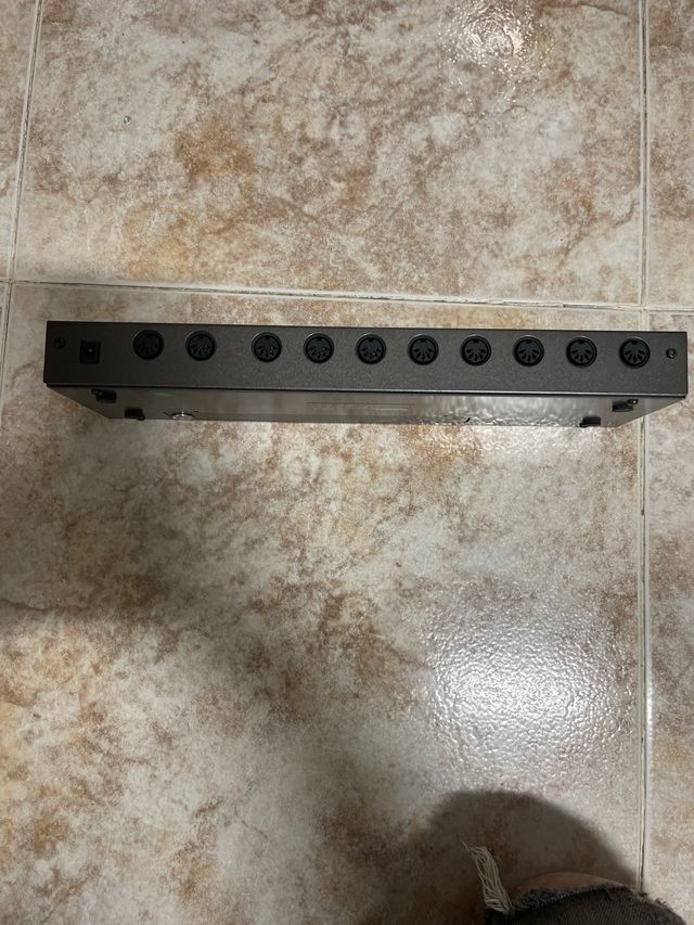 Casio TB-1 MIDI THRU BOX