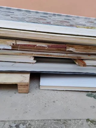 Chapas metálicas y aislantes