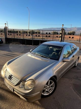Mercedes-Benz Clase C Automatico