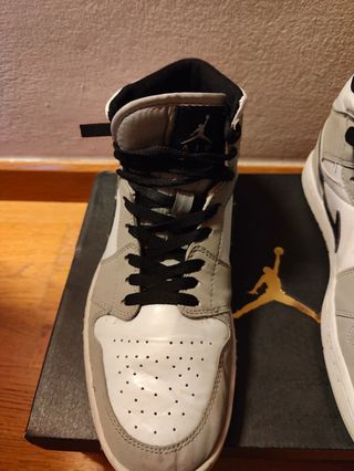 Nike Air Jordan 1 Mid Grigio Bianco