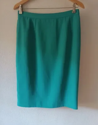 TRAJE CHAQUETA FALDA Y CAMISETA, TURQUESA